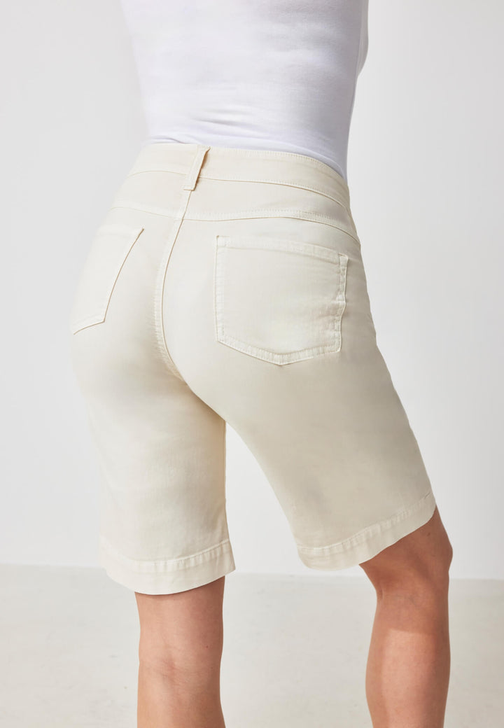 wonderjeans Shorts Creme